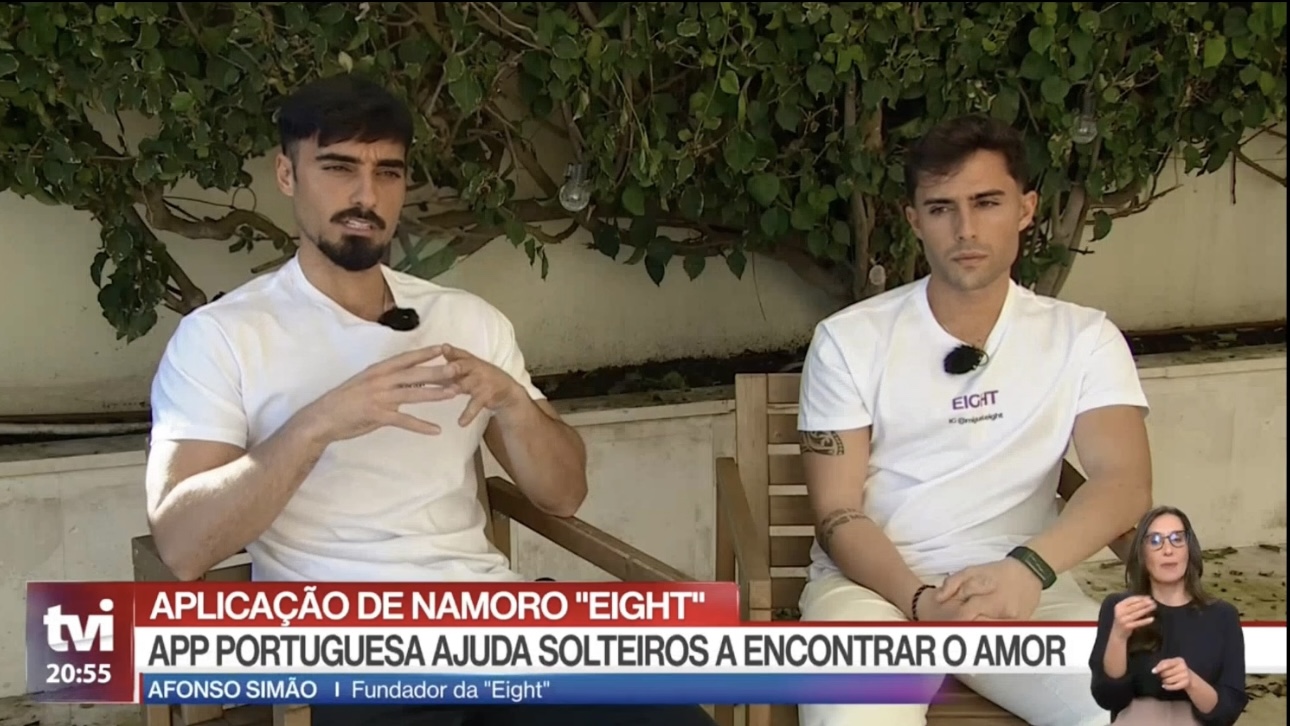 Afonso and Miguel on Jornal Nacional, TVI prime-time